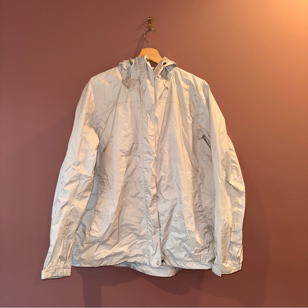 L.L. Bean Womens XL Light Gray Raincoat